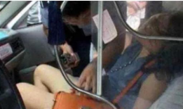 男人和女人的黄色视频,黄色视频背后的真相与警示